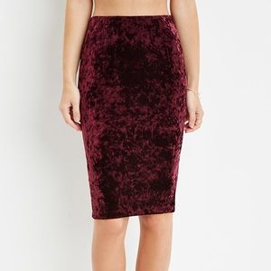 Forever 21 Red Velvet Pencil Skirt🌹